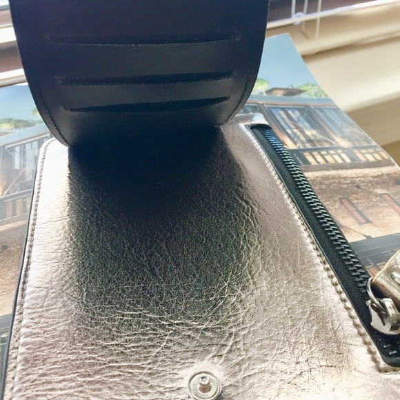 NWT PHONE/CARD CROSSBODY HANDBAG - Picture 8 of 8